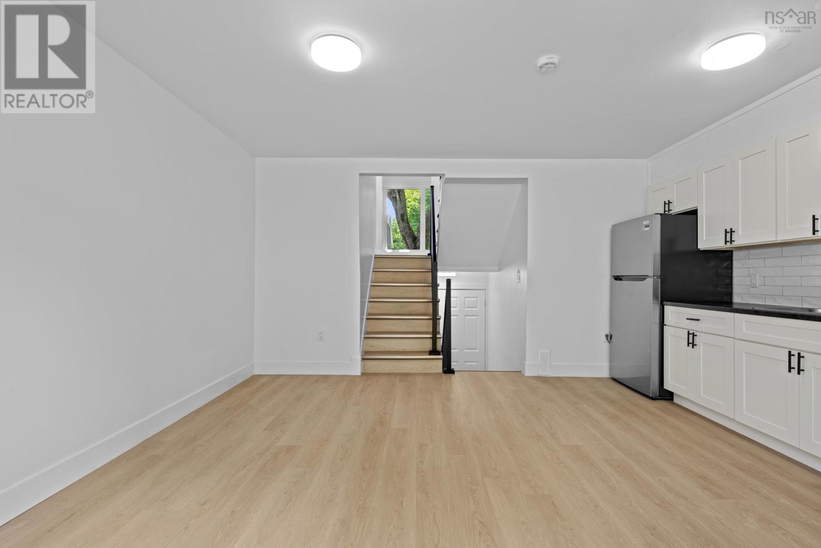 16-16a Ruben Court, Dartmouth, Nova Scotia  B2X 1L9 - Photo 3 - 202616401