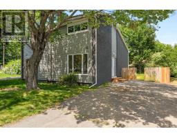 16-16A Ruben Court, dartmouth, Nova Scotia