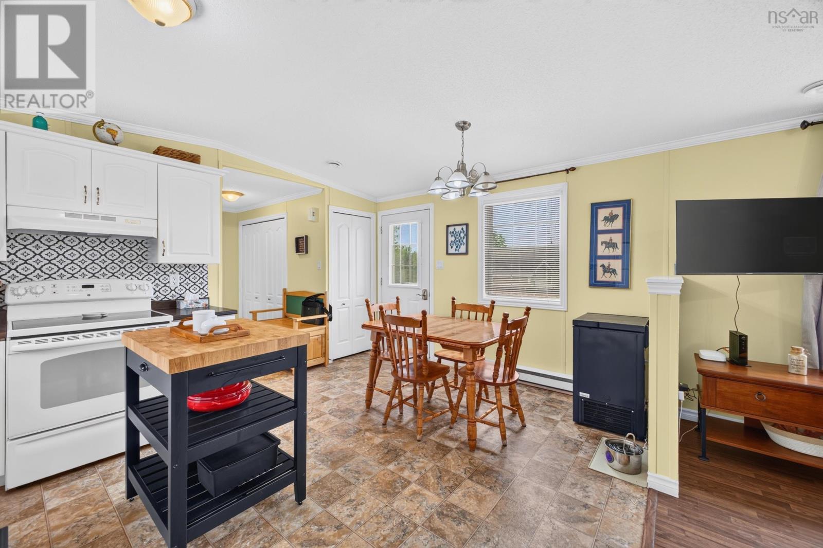 1047 Glen Forest Drive, Westville, Nova Scotia  B0K 2A0 - Photo 7 - 202616465