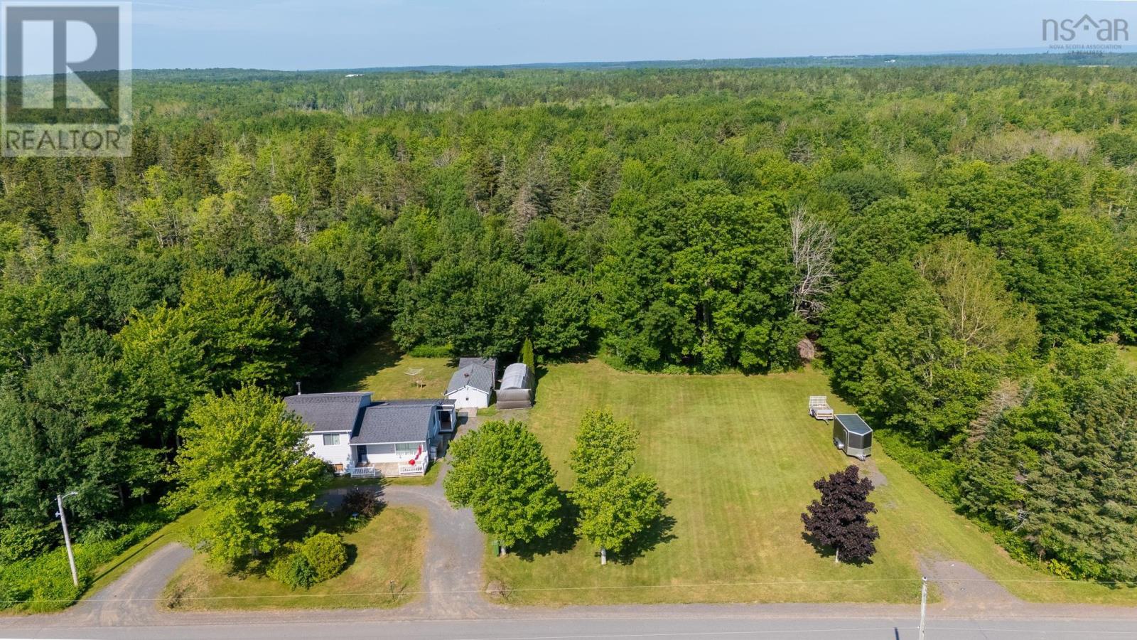 1301 Deep Hollow Road, Black River, Nova Scotia  B4P 2R2 - Photo 4 - 202616506