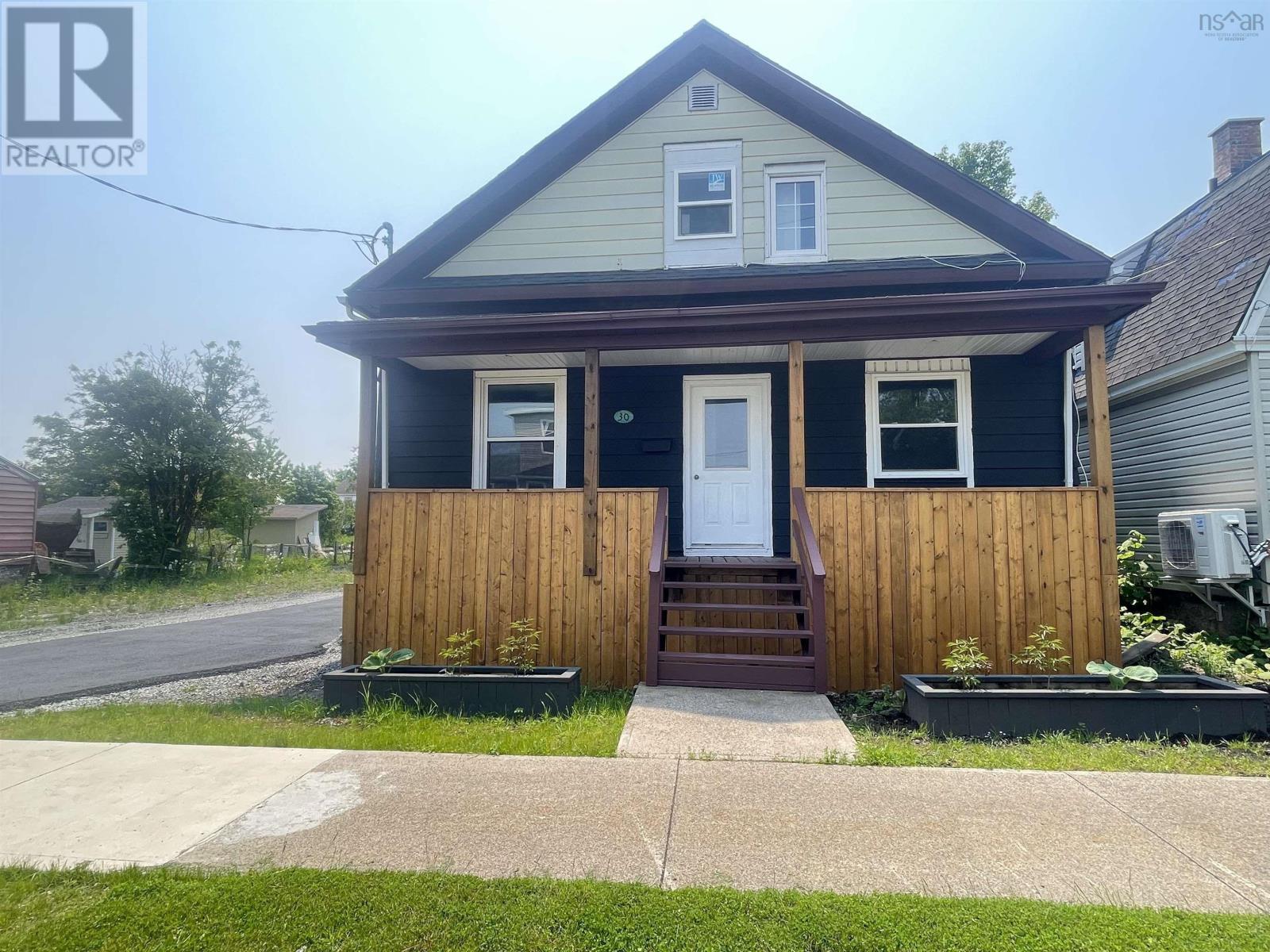 30 Wesley Street, sydney, Nova Scotia