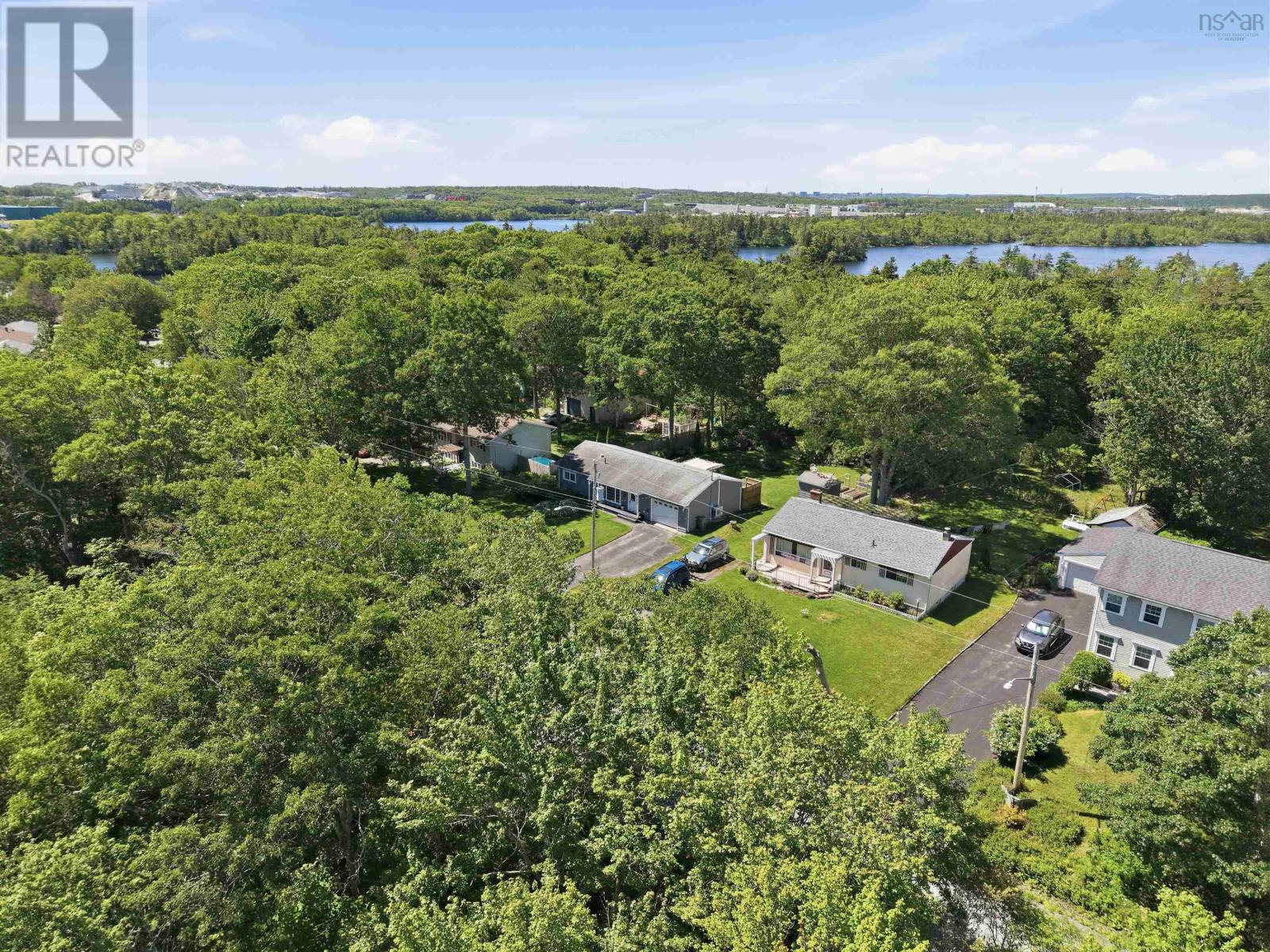 189 Lakeview Road, Lakeview, Nova Scotia  B4C 4C8 - Photo 47 - 202616555