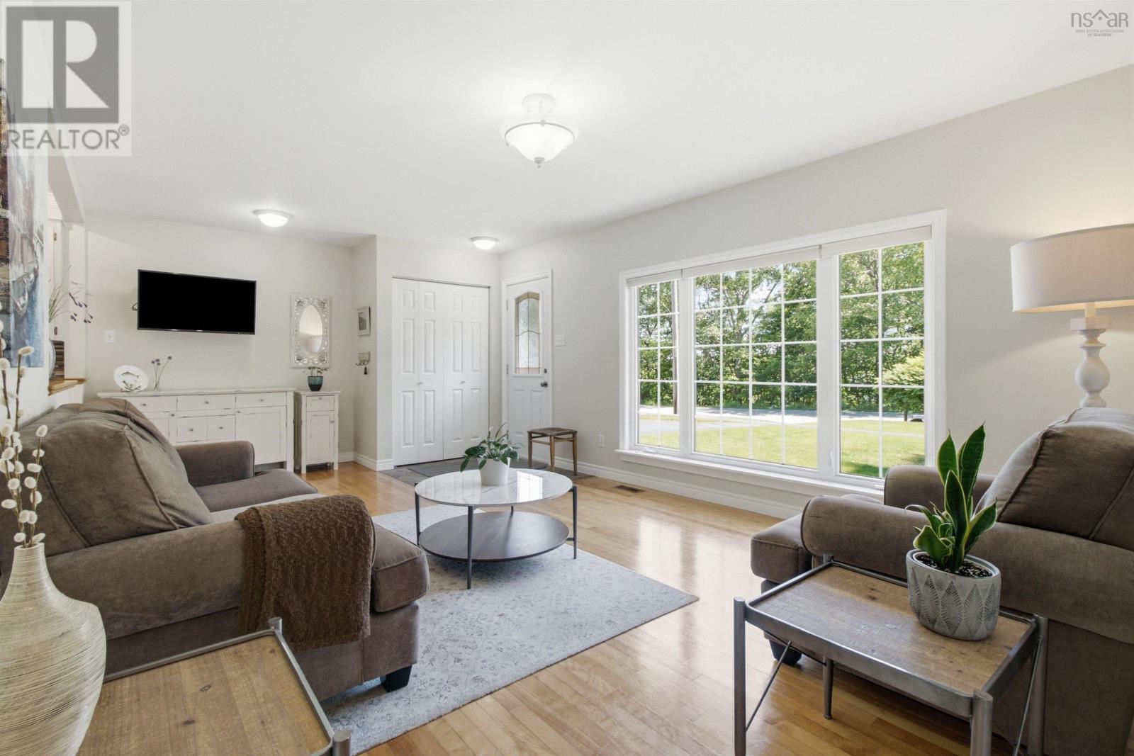 189 Lakeview Road, Lakeview, Nova Scotia  B4C 4C8 - Photo 6 - 202616555