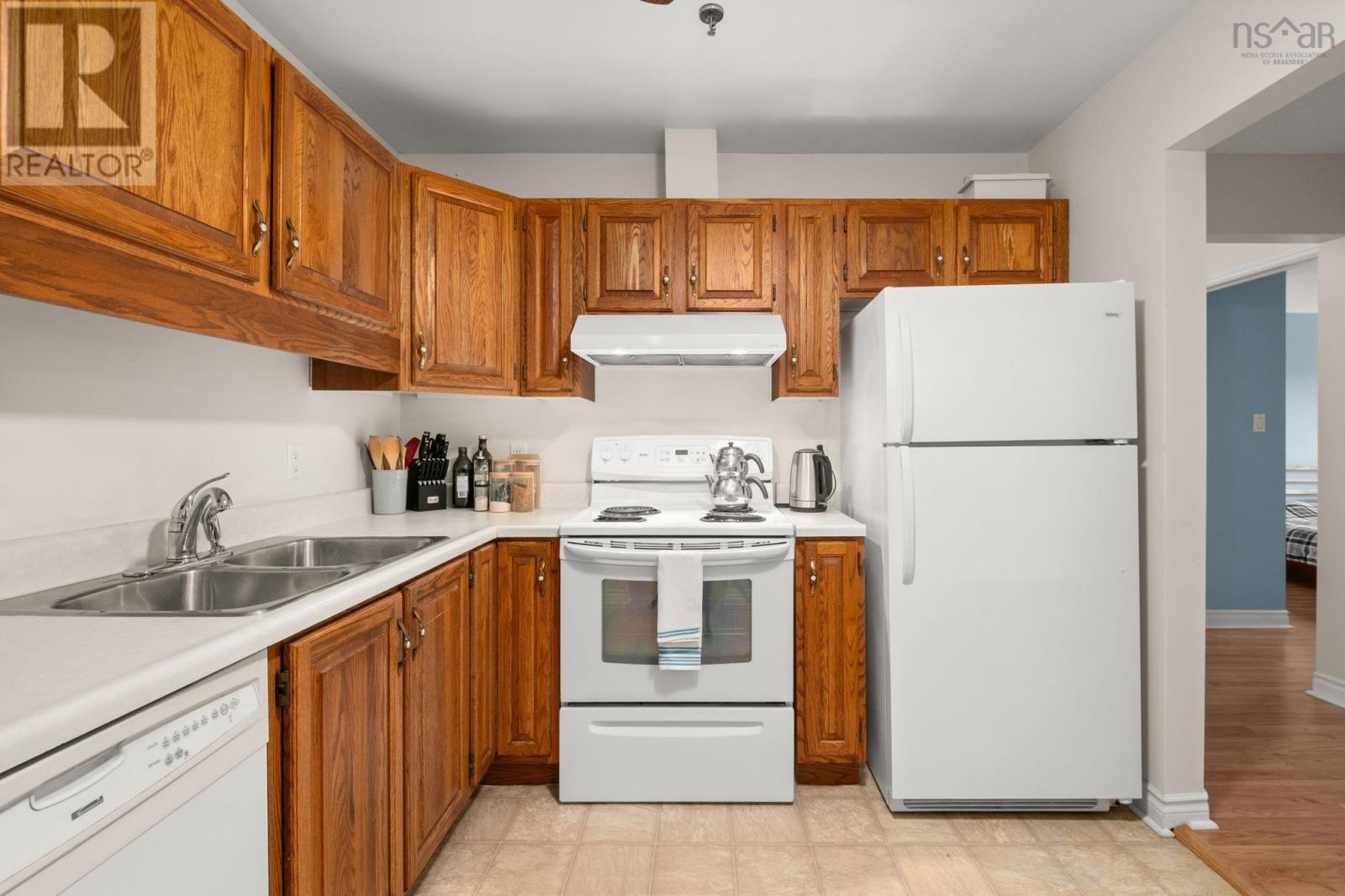 403 64 Cumberland Drive, Cole Harbour, Nova Scotia  B2V 2C7 - Photo 20 - 202616565