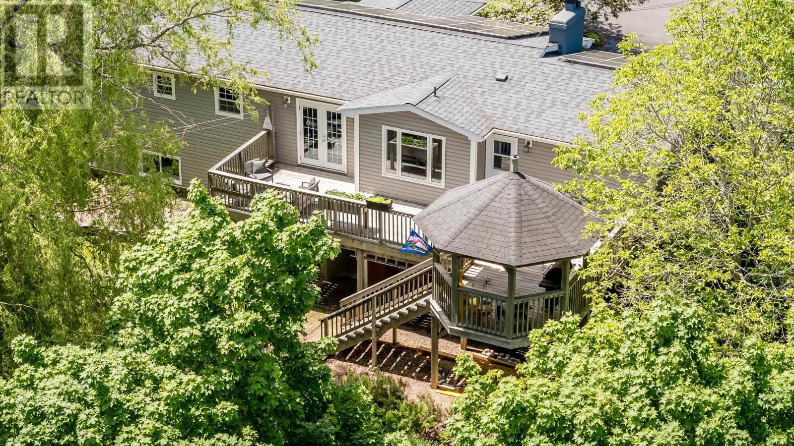15 Grandview Drive, Wolfville, Nova Scotia  B4P 1W5 - Photo 41 - 202616573
