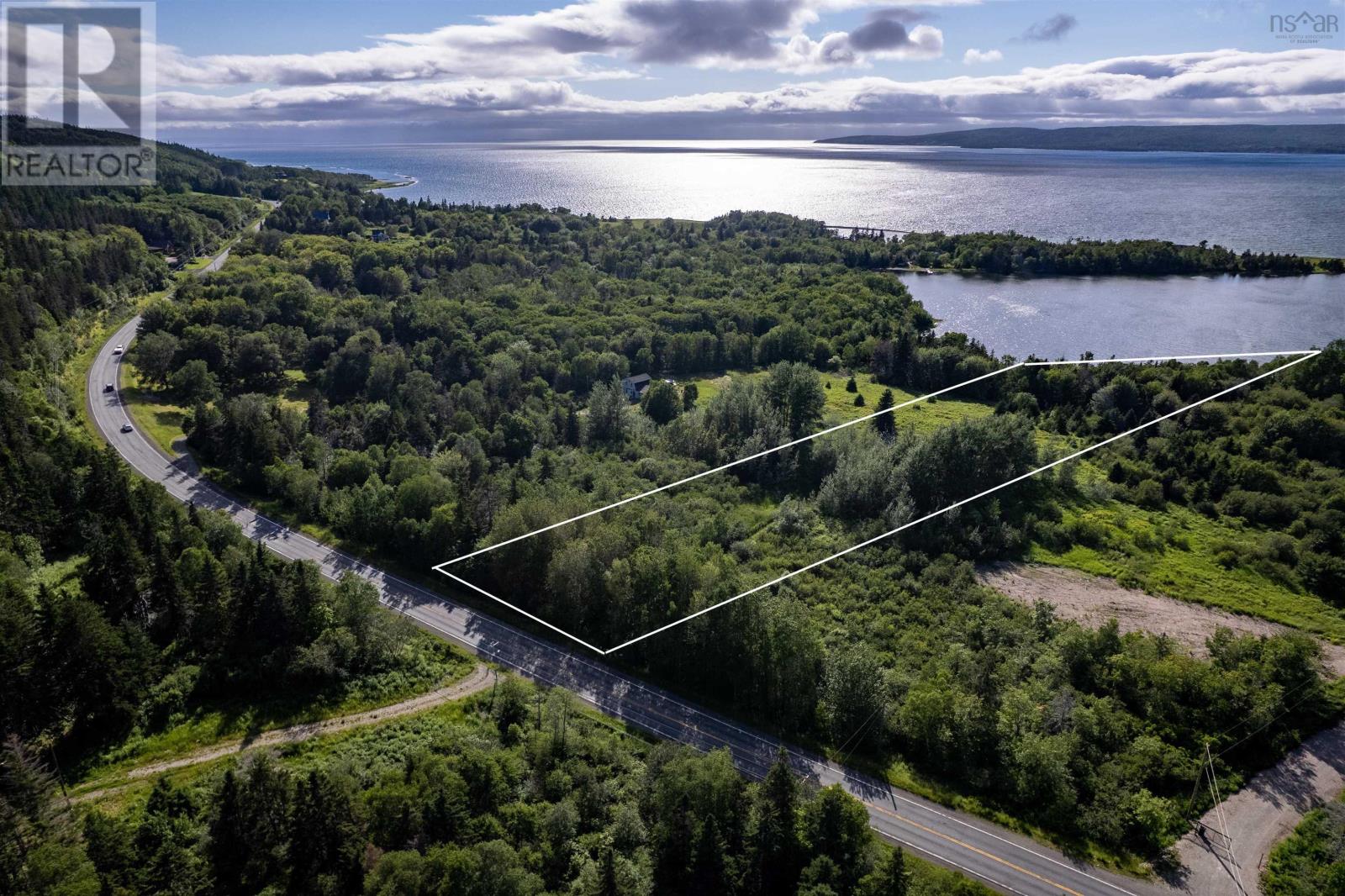 7984 East Bay Highway, Big Pond, Nova Scotia  B1J 1Z4 - Photo 10 - 202616701