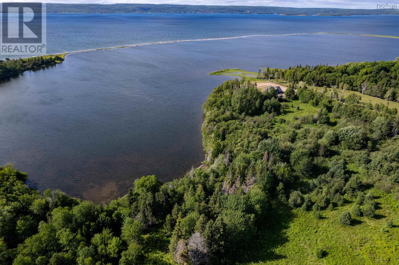 7984 East Bay Highway, Big Pond, Nova Scotia  B1J 1Z4 - Photo 12 - 202616701