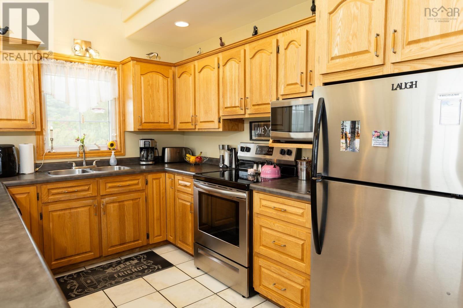 65 Tom's Way, Darlings Lake, Nova Scotia  B5A 5A8 - Photo 8 - 202616404