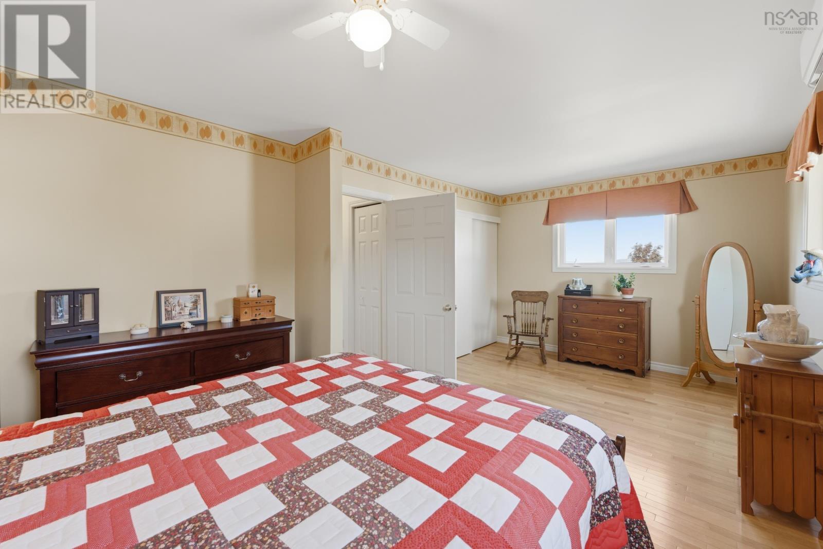 554 South Broadway, Cornwallis Park, Nova Scotia  B0S 1H0 - Photo 20 - 202616847