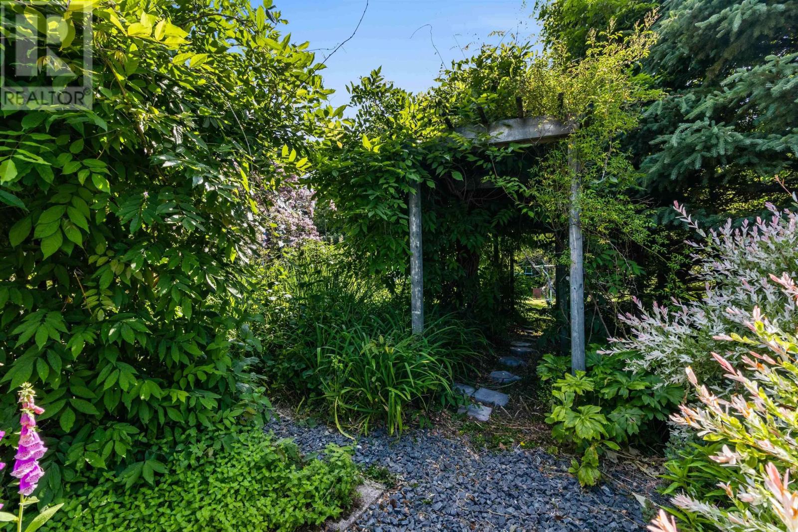 295 Kennedys Road, Boutiliers Point, Nova Scotia  B4B 0M3 - Photo 18 - 202616899