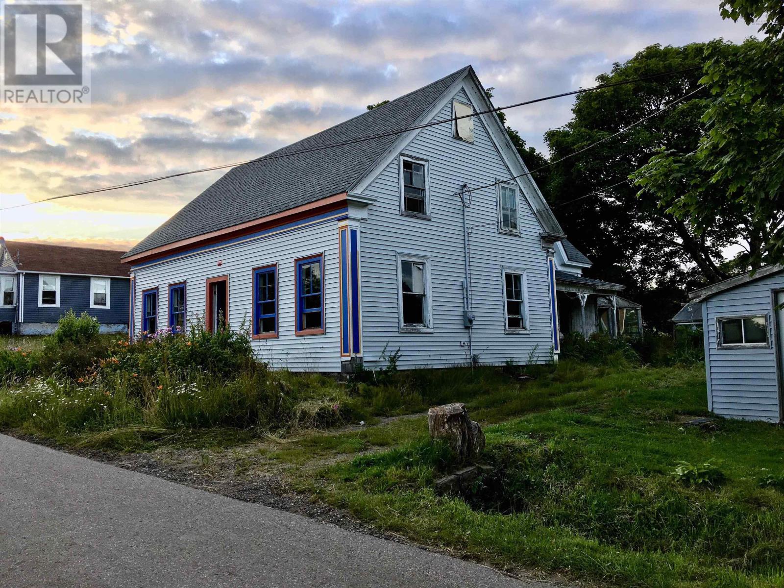 32 Wellington Street, Westport, Nova Scotia  B0V 1H0 - Photo 3 - 202616900