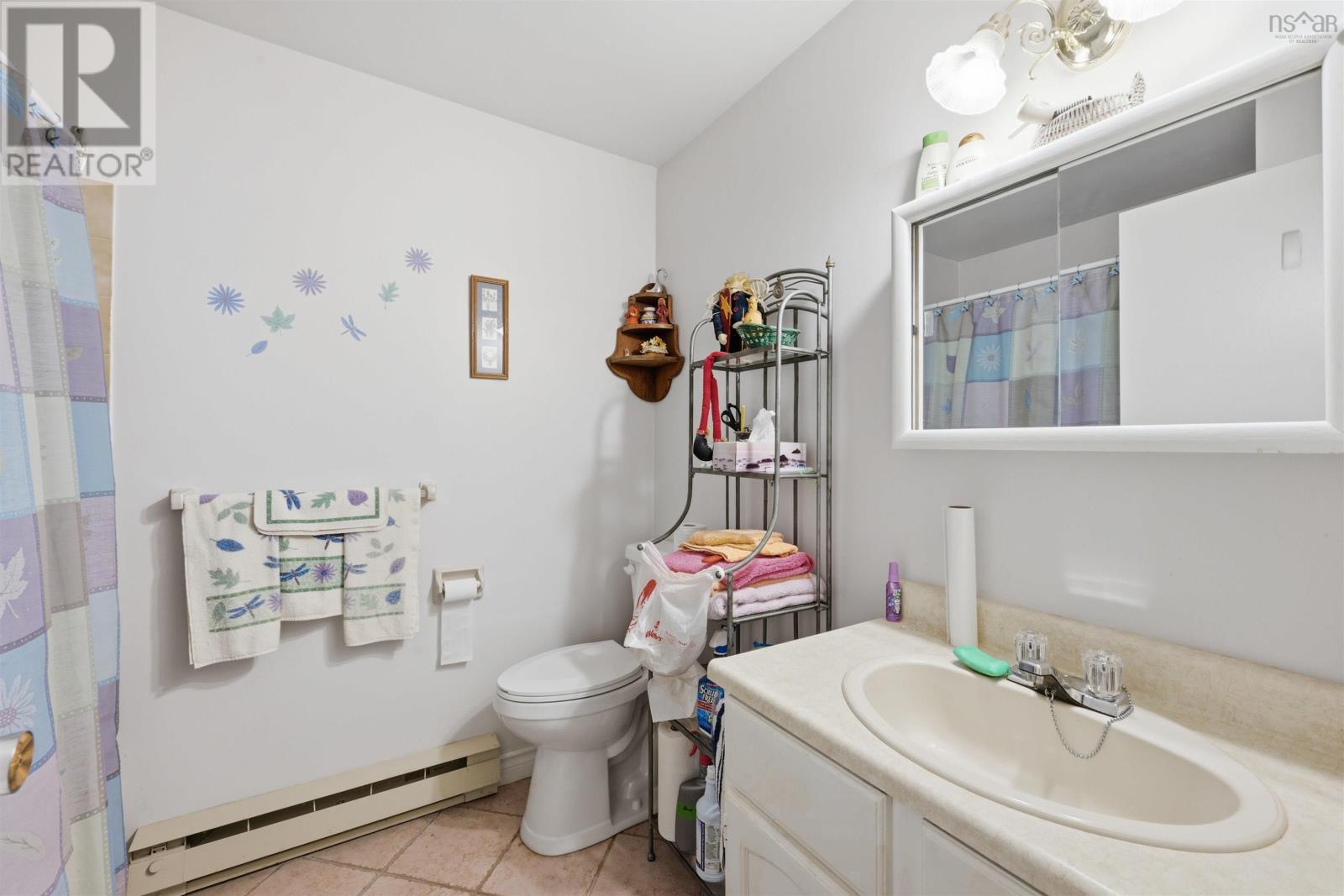 73 Wynn Castle Drive, Lower Sackville, Nova Scotia  B4E 2H3 - Photo 28 - 202616918