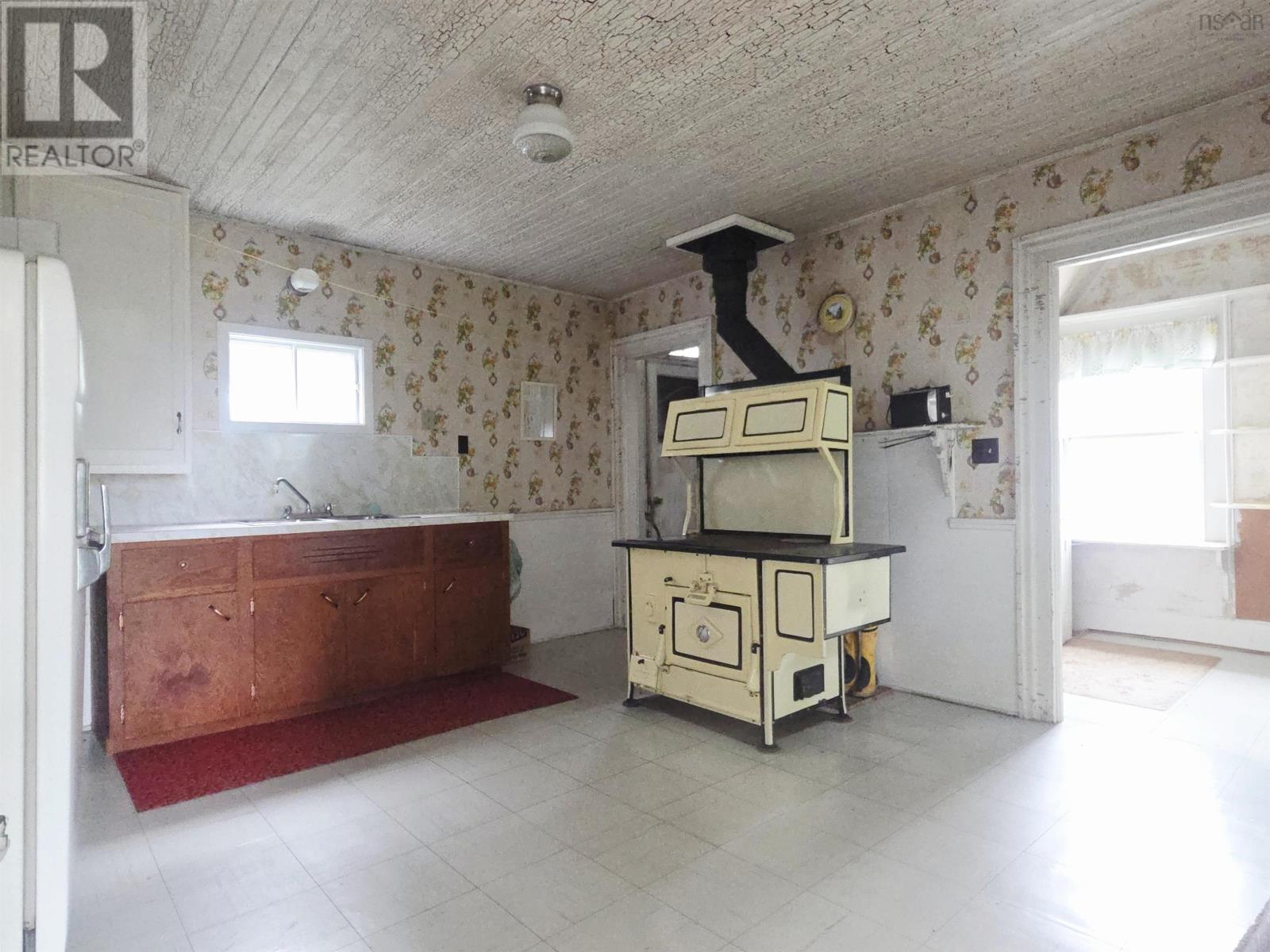 338 Central Port Mouton Road, Port Mouton, Nova Scotia  B0T 1T0 - Photo 7 - 202616939