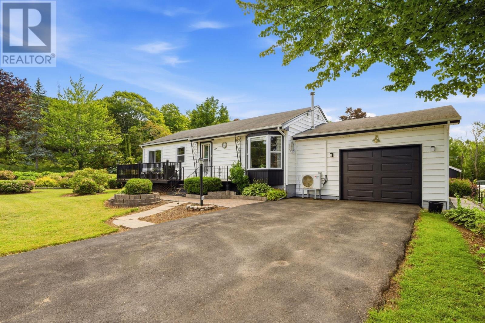15 Sibley Street, waverley, Nova Scotia