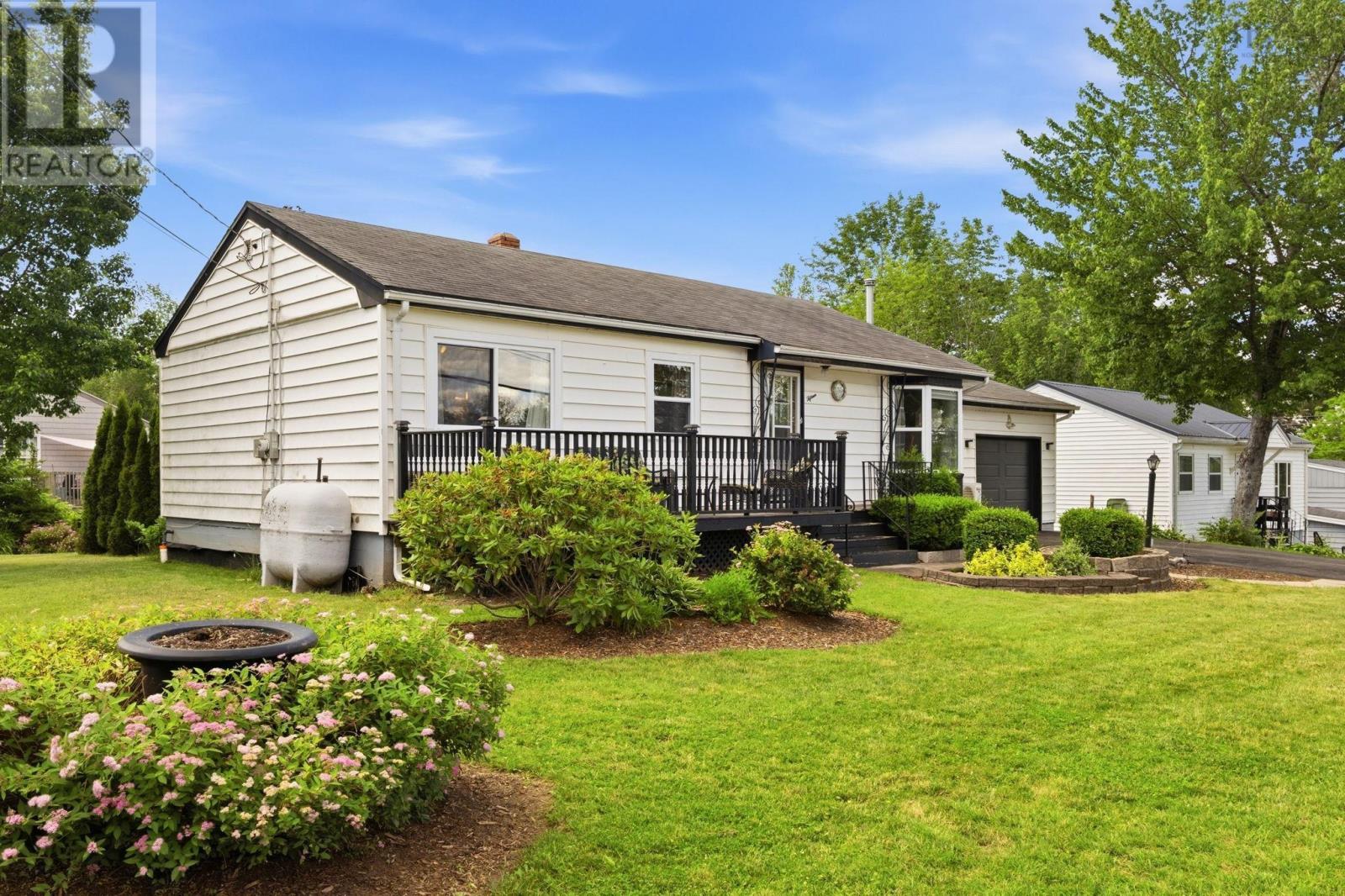 15 Sibley Street, Waverley, Nova Scotia  B2R 1G9 - Photo 4 - 202616961
