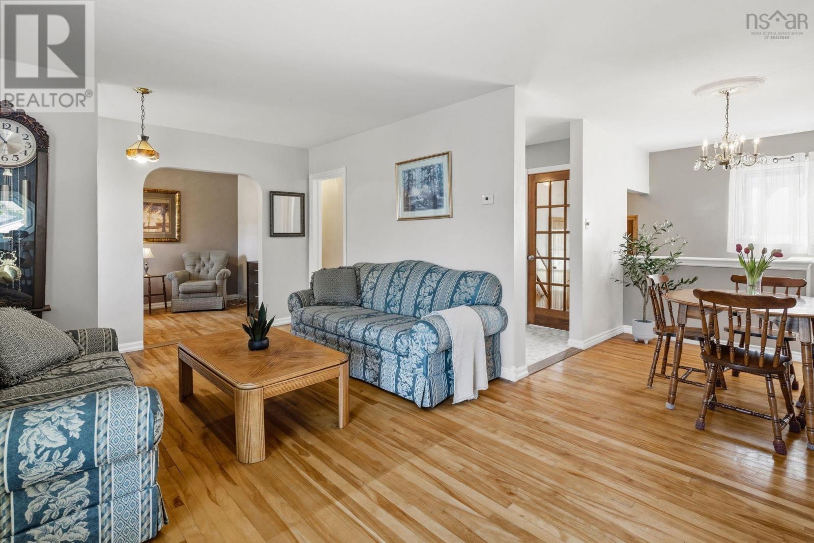 15 Sibley Street, Waverley, Nova Scotia  B2R 1G9 - Photo 8 - 202616961