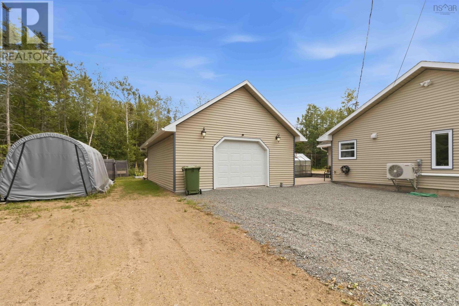 19 Robyn Drive, Nine Mile River, Nova Scotia  B2S 2T3 - Photo 2 - 202617288