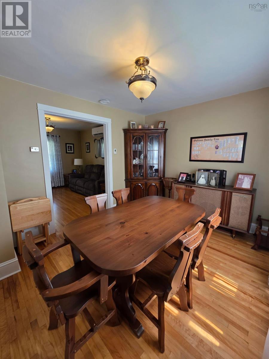 172 Cabot Street, Sydney, Nova Scotia  B1P 4E3 - Photo 9 - 202617292