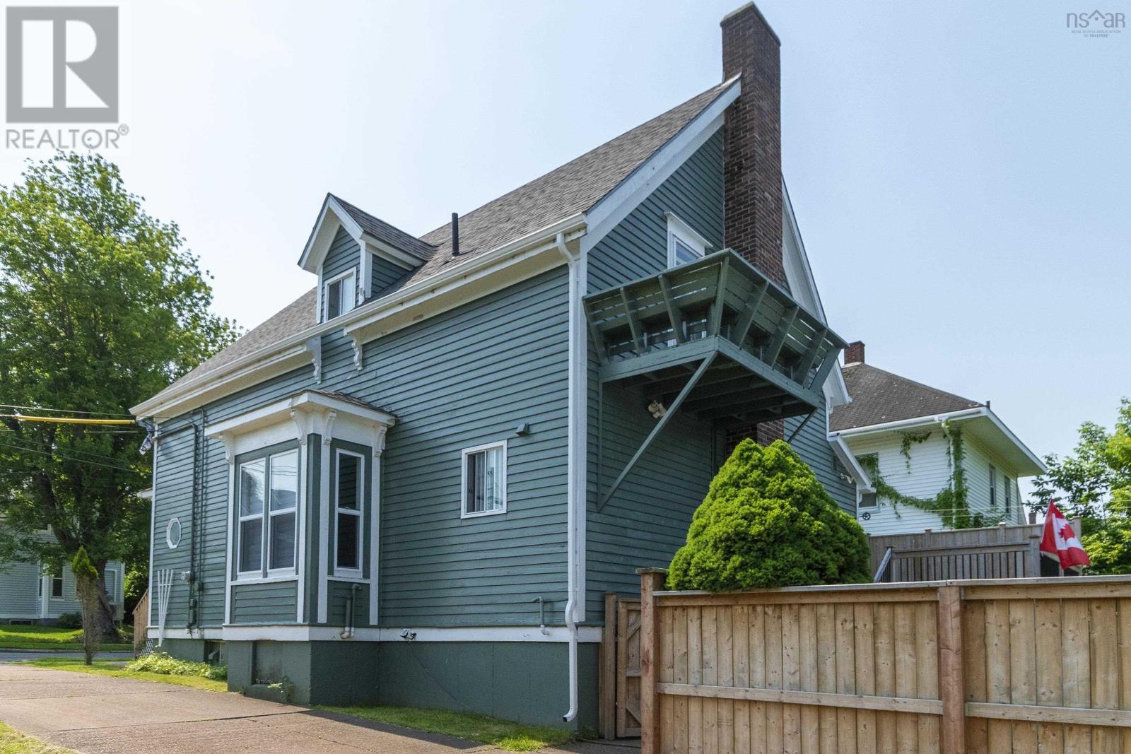 453 Pleasant Street, New Glasgow, Nova Scotia  B2H 2Z5 - Photo 2 - 202617315