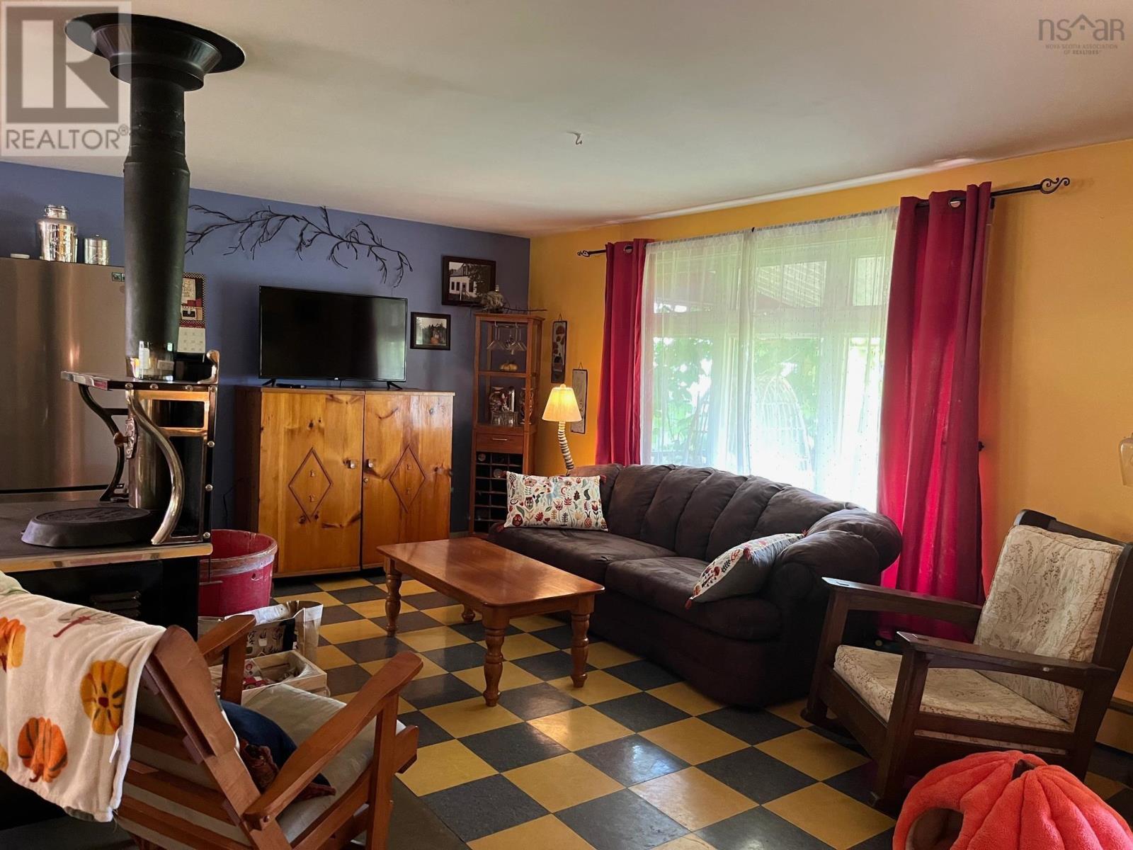 35 Colonial Crescent, New Minas, Nova Scotia  B4N 4M6 - Photo 3 - 202617321
