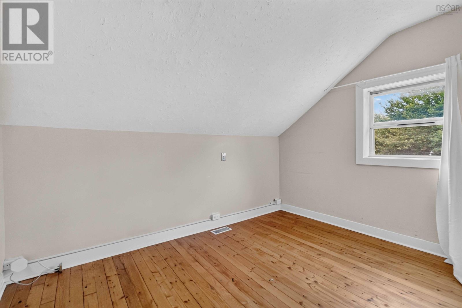 211 Marvin Street, Dartmouth, Nova Scotia  B2Y 2L9 - Photo 21 - 202617344