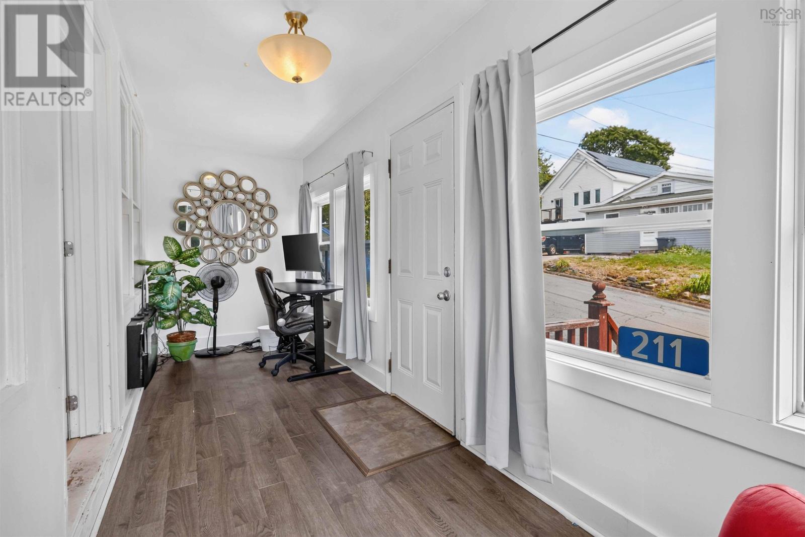 211 Marvin Street, Dartmouth, Nova Scotia  B2Y 2L9 - Photo 4 - 202617344