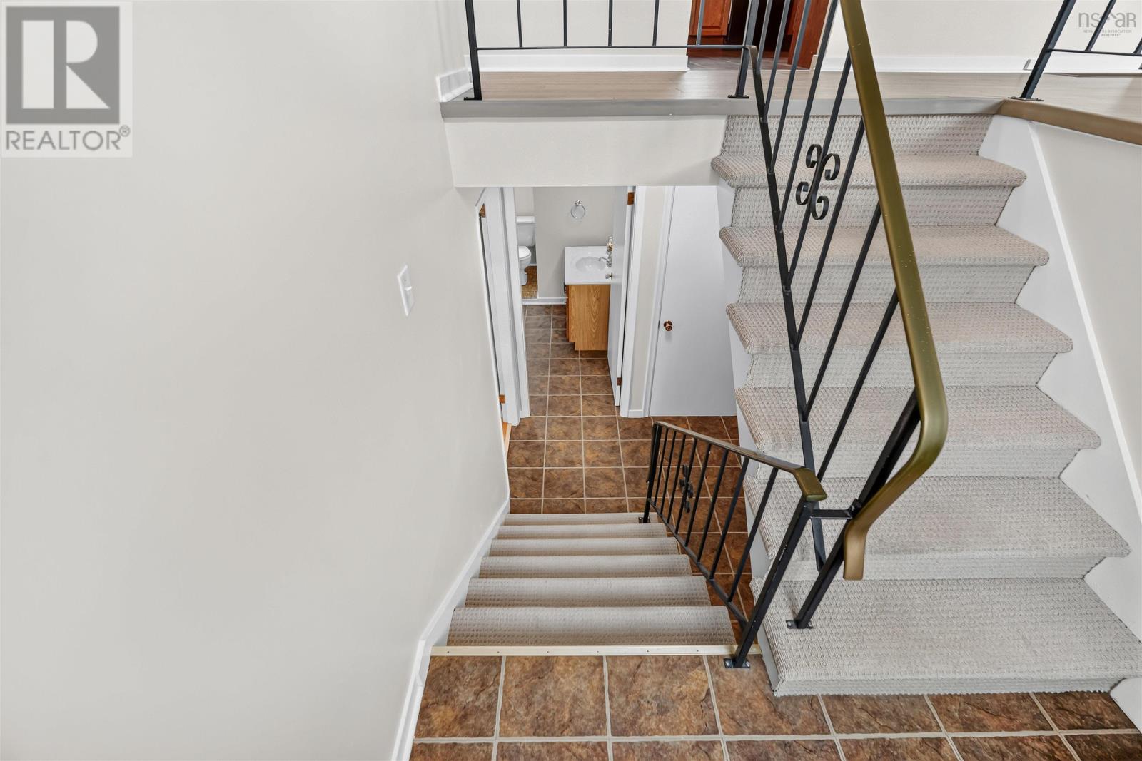 111 Dorothea Drive, Dartmouth, Nova Scotia  B2W 2E7 - Photo 37 - 202617346