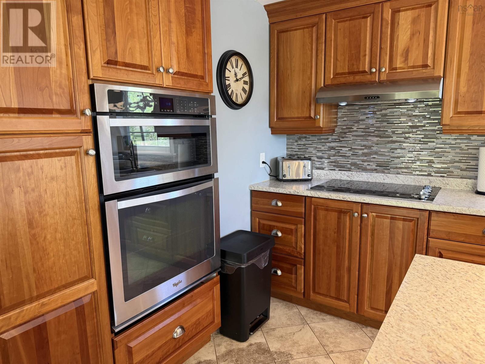 6 Spruce Court, Salmon River, Nova Scotia  B2N 5H7 - Photo 9 - 202617376
