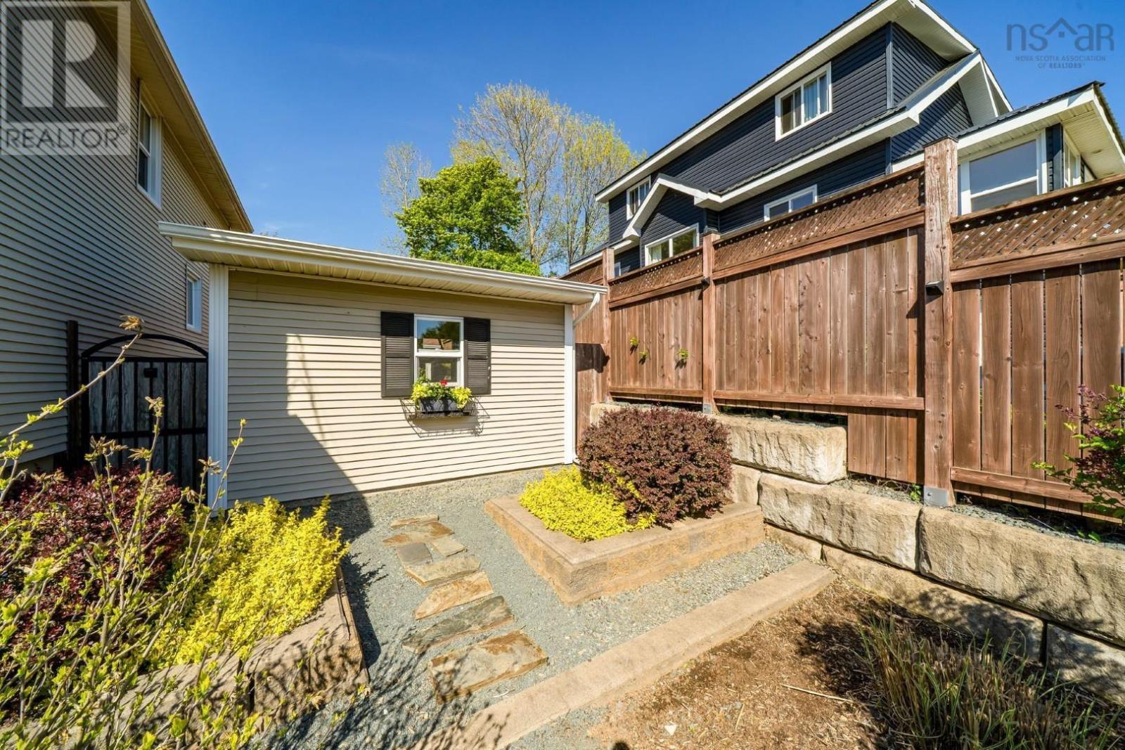 8 Eaton Avenue, Dartmouth, Nova Scotia  B2Y 2X5 - Photo 40 - 202617409