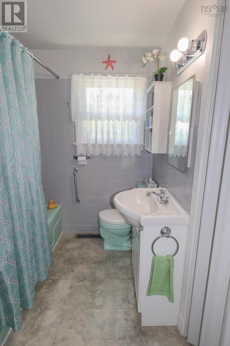 17 Freds Road, Western Shore, Nova Scotia  B0J 1K0 - Photo 19 - 202617495