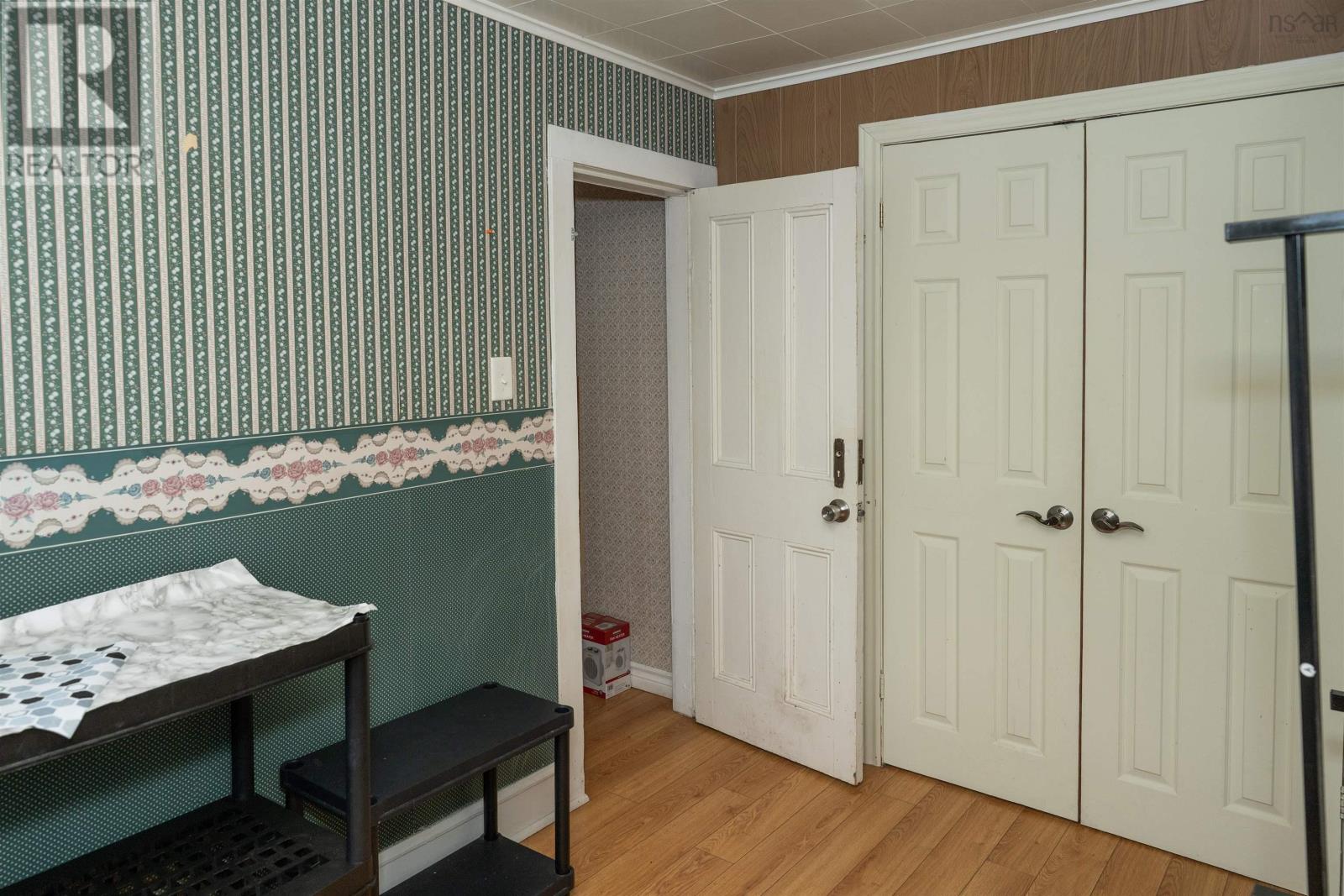 31 Hickman Street, Glace Bay, Nova Scotia  B1A 2X8 - Photo 17 - 202617535