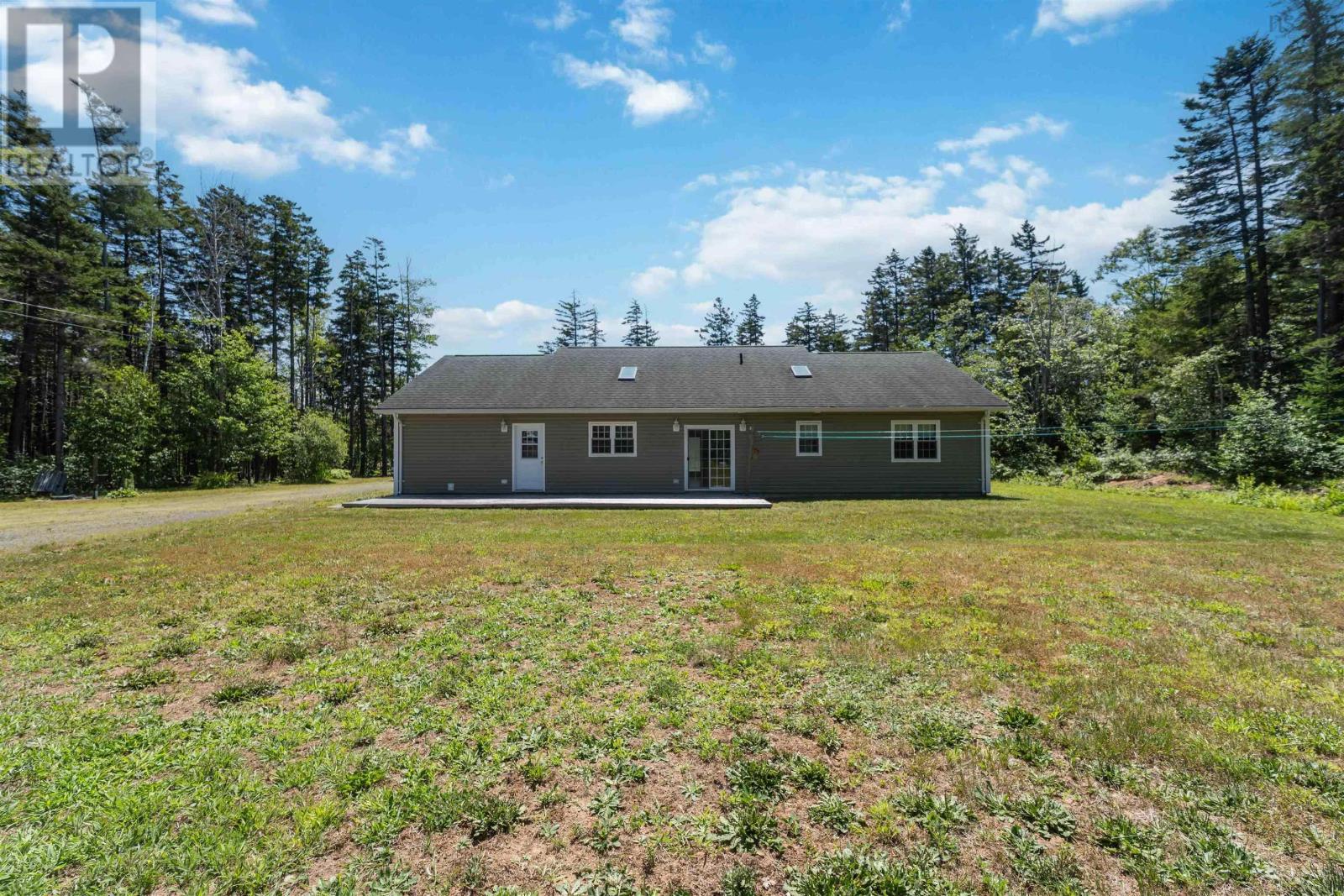 62 Shreve Street, Digby, Nova Scotia  B0V 1A0 - Photo 9 - 202617539