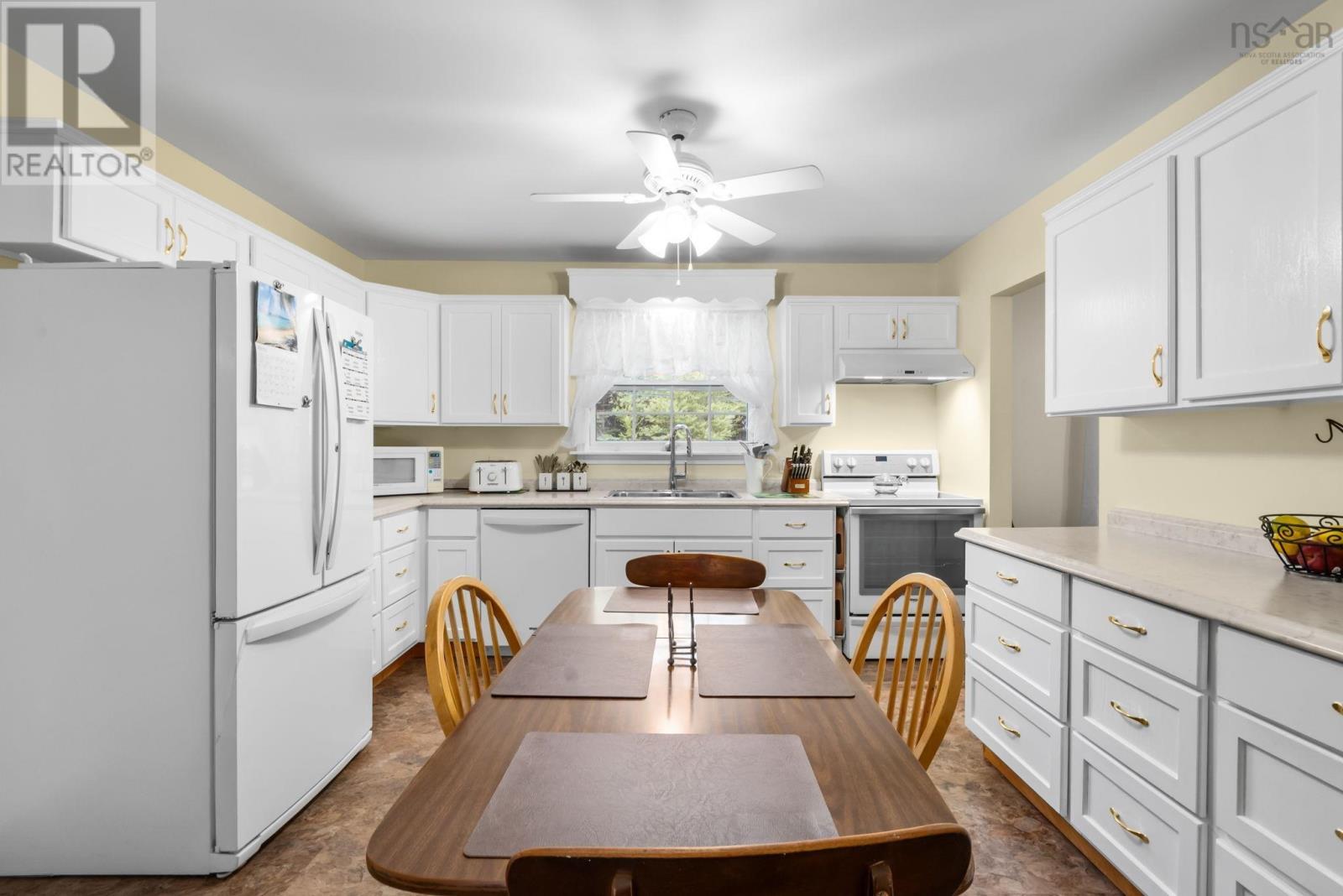 101 Etter Road, Mount Uniacke, Nova Scotia  B0N 1Z0 - Photo 12 - 202617684