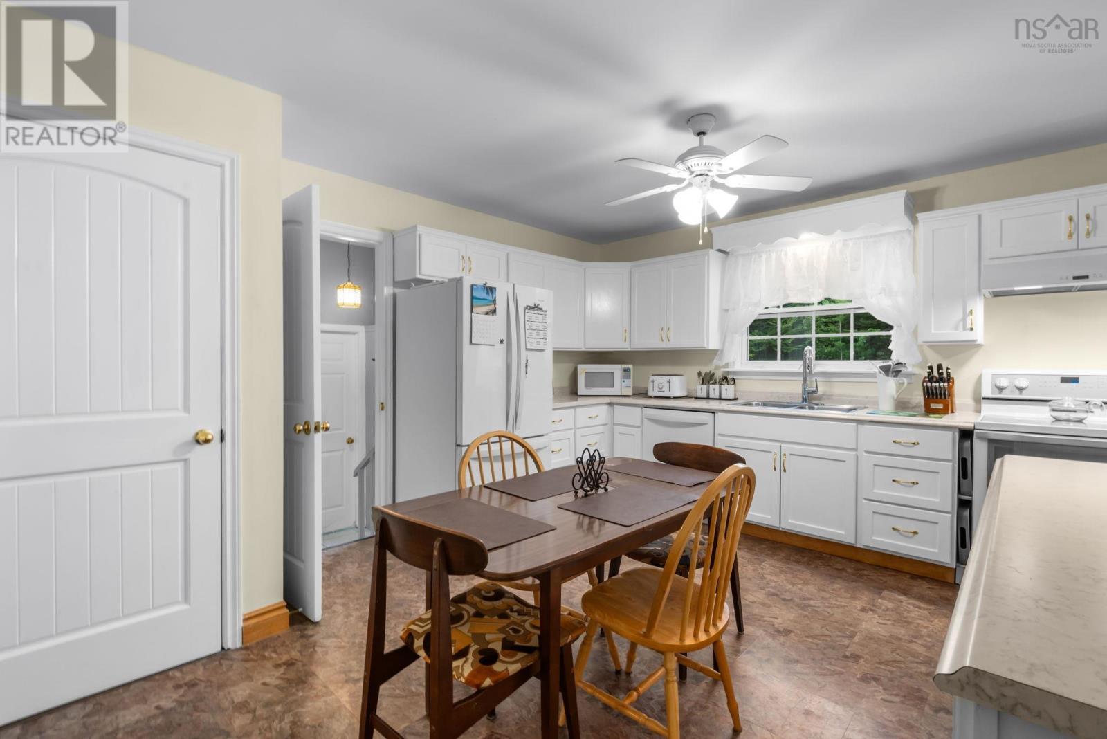 101 Etter Road, Mount Uniacke, Nova Scotia  B0N 1Z0 - Photo 13 - 202617684