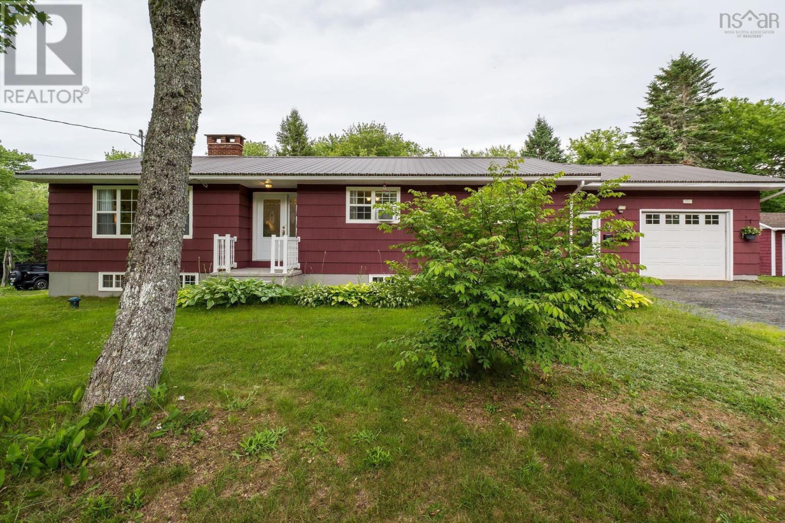 101 Etter Road, Mount Uniacke, Nova Scotia  B0N 1Z0 - Photo 4 - 202617684