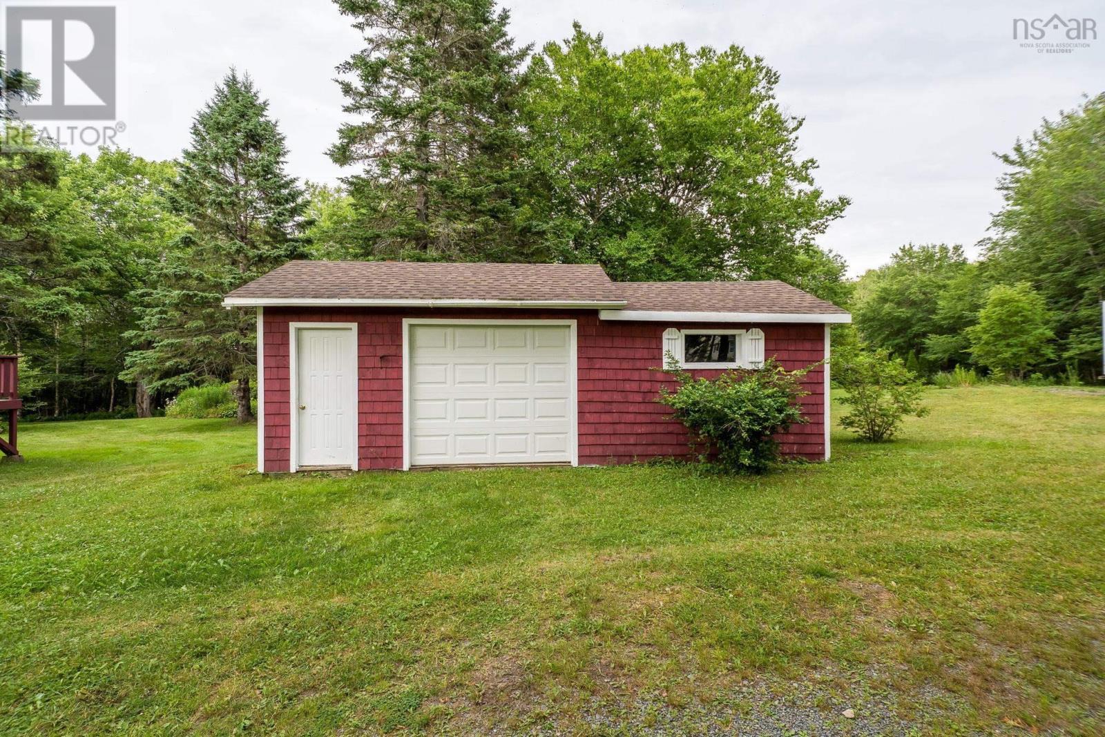 101 Etter Road, Mount Uniacke, Nova Scotia  B0N 1Z0 - Photo 46 - 202617684