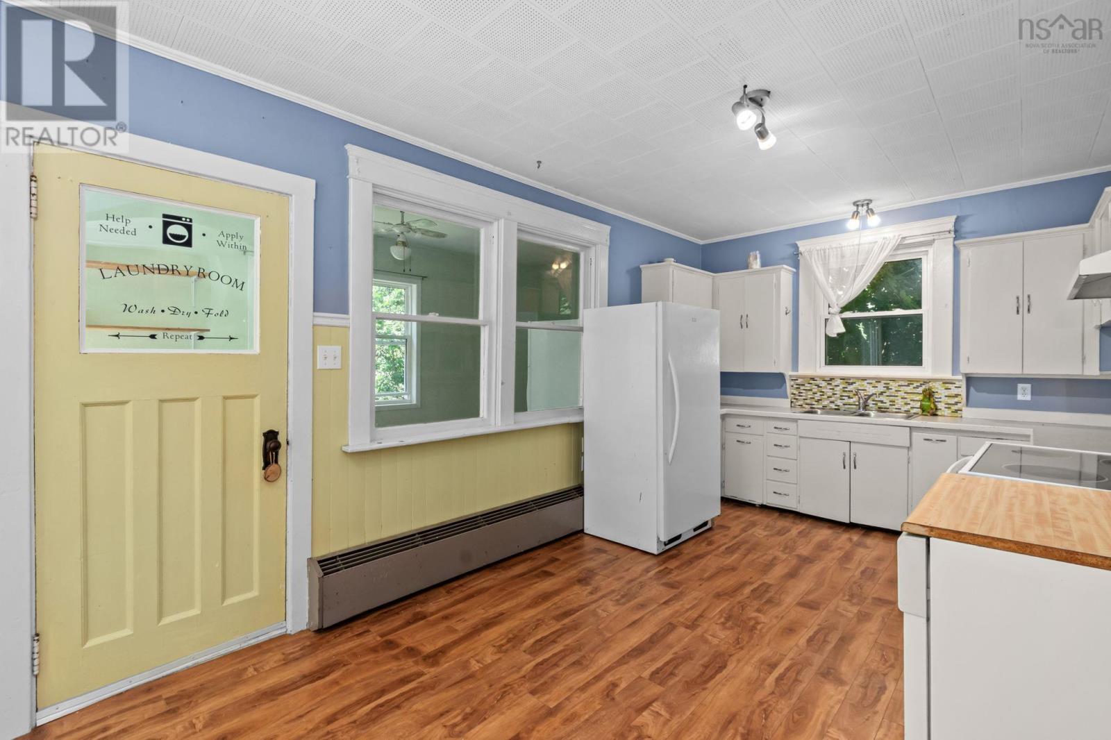 475 Albert Street, Windsor, Nova Scotia  B0N 2T0 - Photo 14 - 202617688