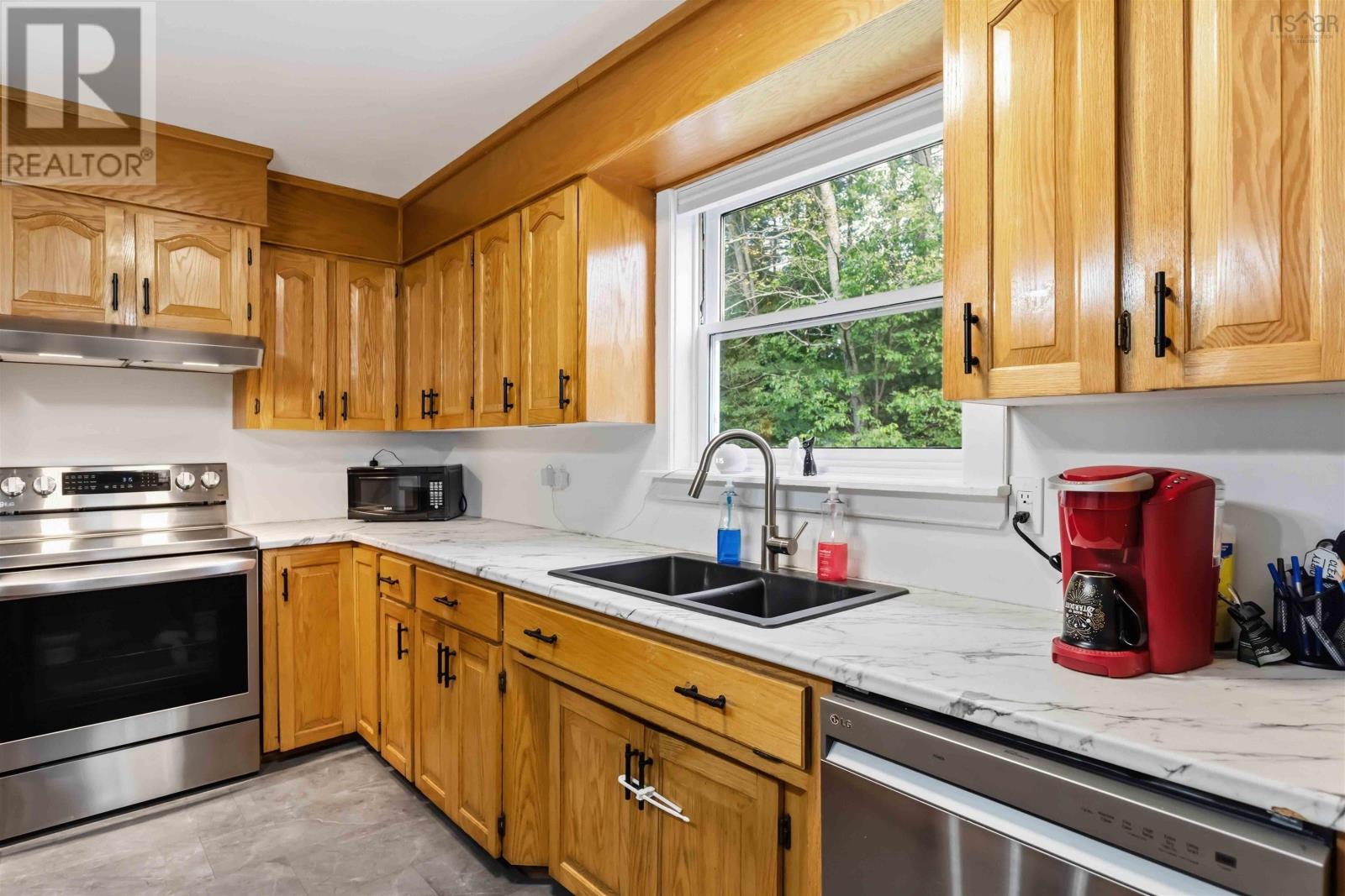 1558 Meghan Drive, Coldbrook, Nova Scotia  B4R 1A1 - Photo 14 - 202617717