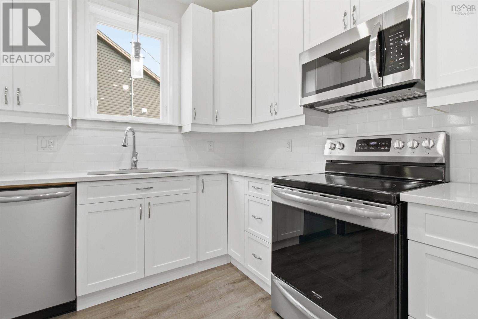 35 Thistle Street, Falmouth, Nova Scotia  B0N 2A0 - Photo 7 - 202617727