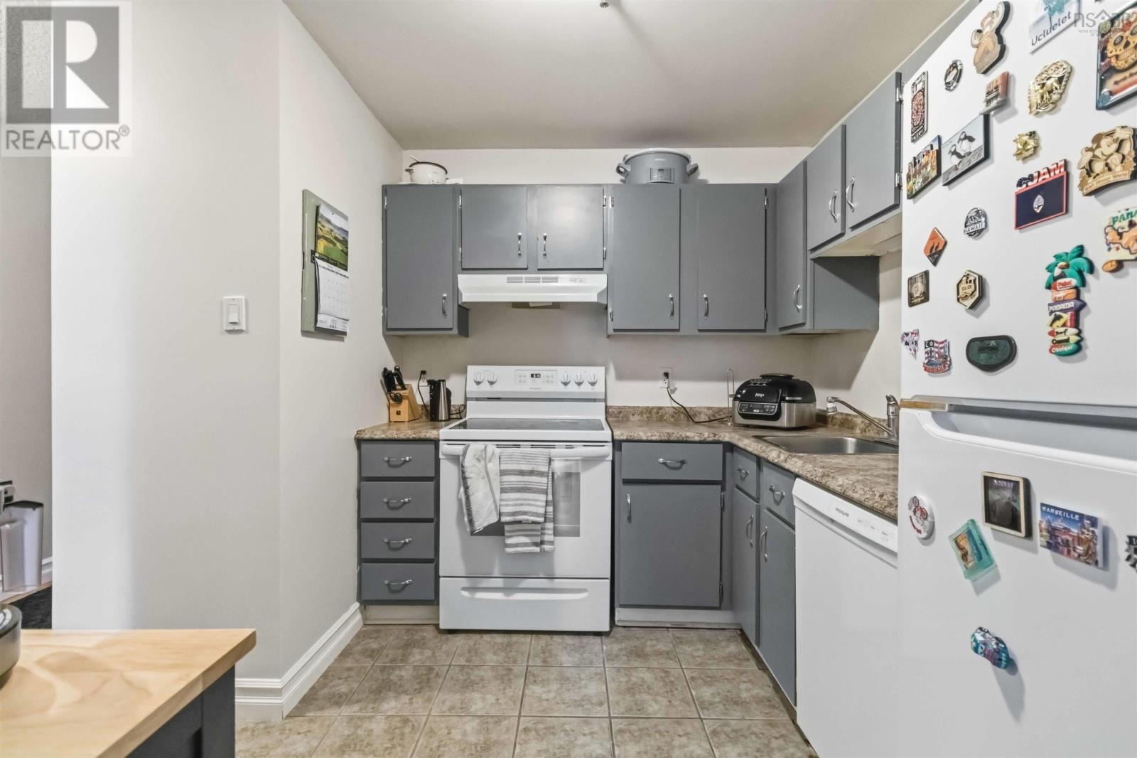 107 75 Collins Grove, Dartmouth, Nova Scotia  B2W 6B3 - Photo 12 - 202617738