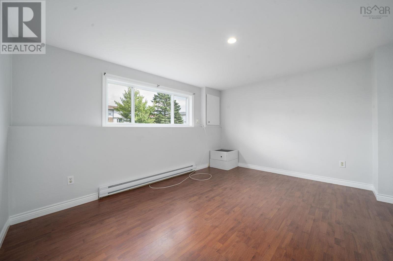 25 Linden Court, Dartmouth, Nova Scotia  B2W 4X2 - Photo 31 - 202617761
