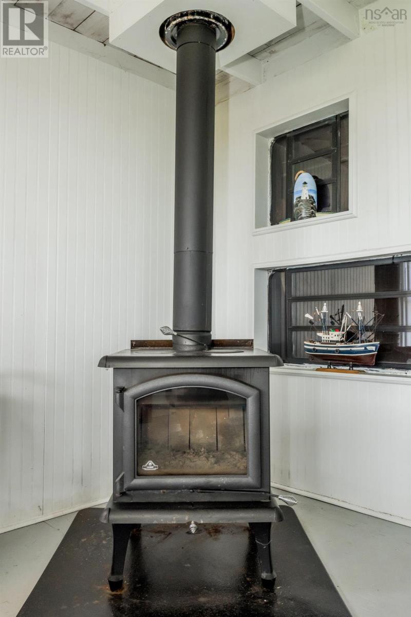 6737 Shore Road W, Phinneys Cove, Nova Scotia  B0S 1L0 - Photo 14 - 202617765