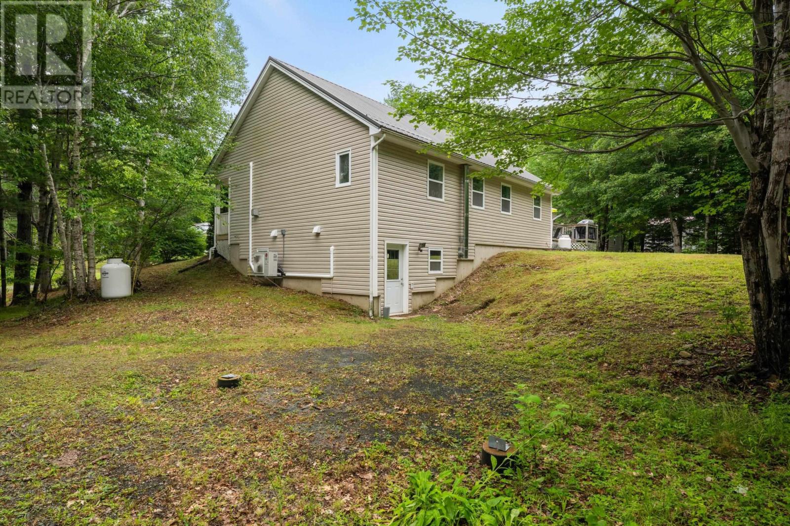 104 Bluenose Avenue, Pleasantville, Nova Scotia  B0R 1G0 - Photo 10 - 202617770