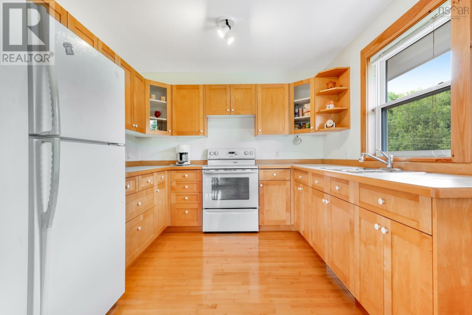 9 Littlecove Road, First Peninsula, Nova Scotia  B0J 2C0 - Photo 8 - 202617775