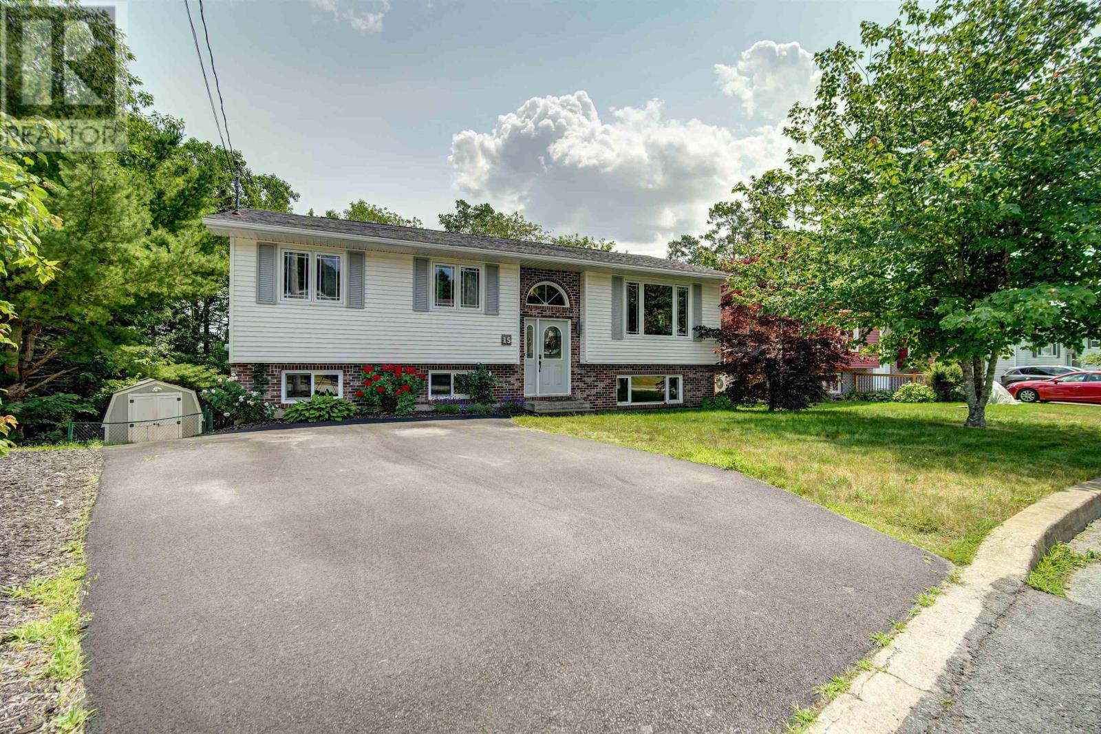15 Mulley Court, Millwood, Middle Sackville, Nova Scotia  B4E 2W8 - Photo 2 - 202617786