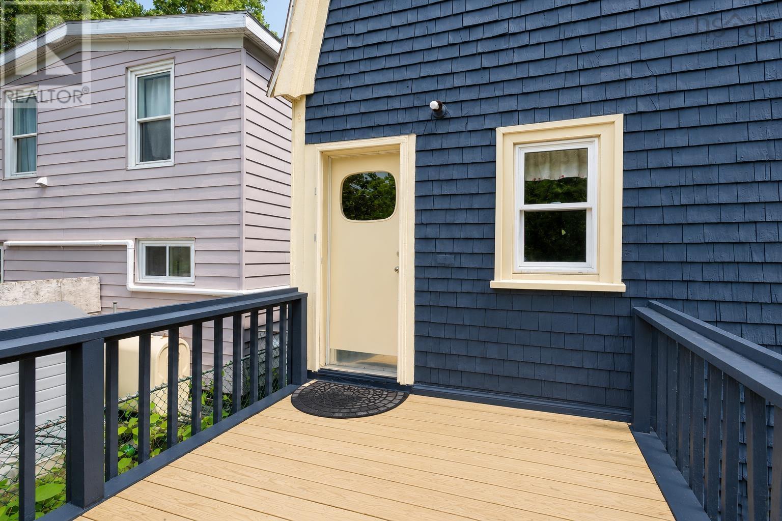 26 Hugh Street, Sydney, Nova Scotia  B1P 1V7 - Photo 25 - 202617824