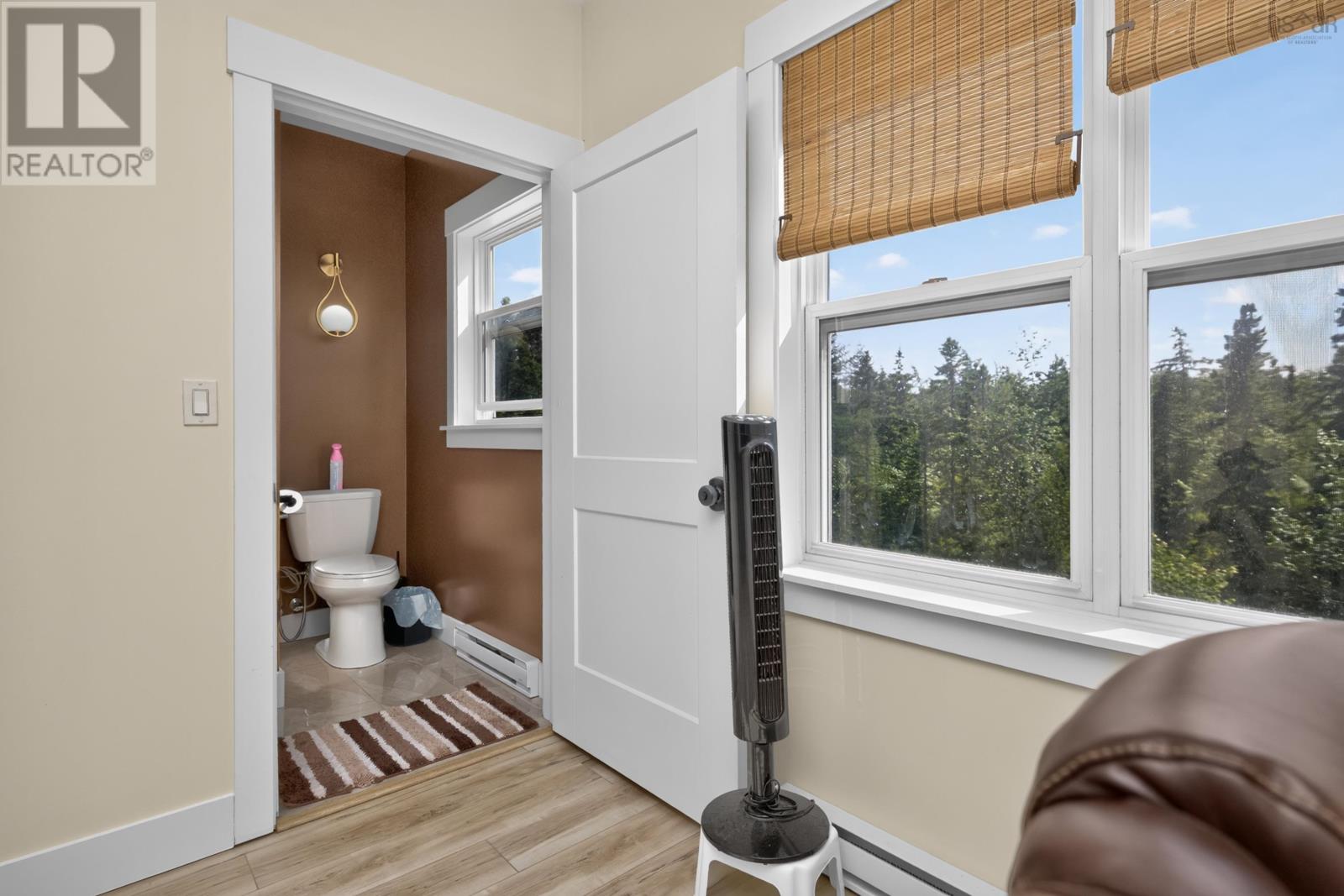819 Bissett Road, Cole Harbour, Nova Scotia  B2V 2T8 - Photo 22 - 202618077