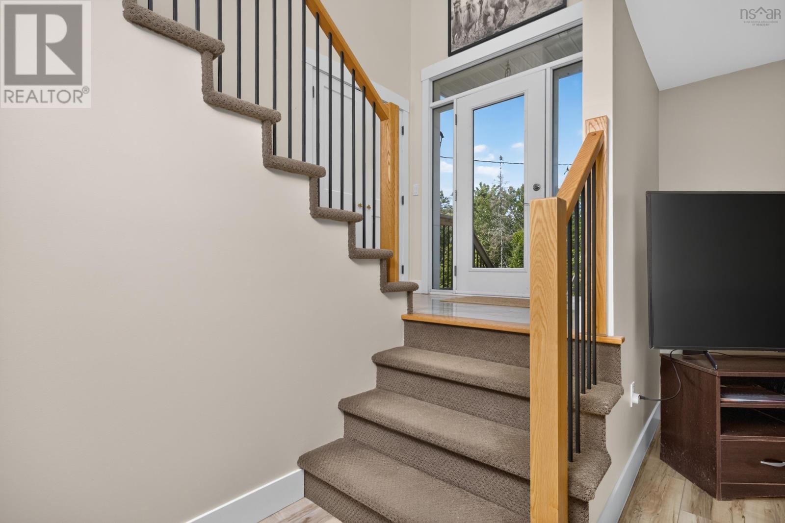 819 Bissett Road, Cole Harbour, Nova Scotia  B2V 2T8 - Photo 24 - 202618077