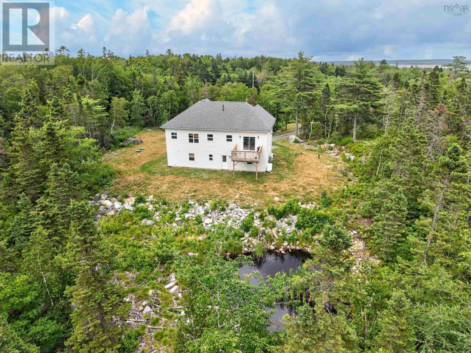 819 Bissett Road, Cole Harbour, Nova Scotia  B2V 2T8 - Photo 45 - 202618077