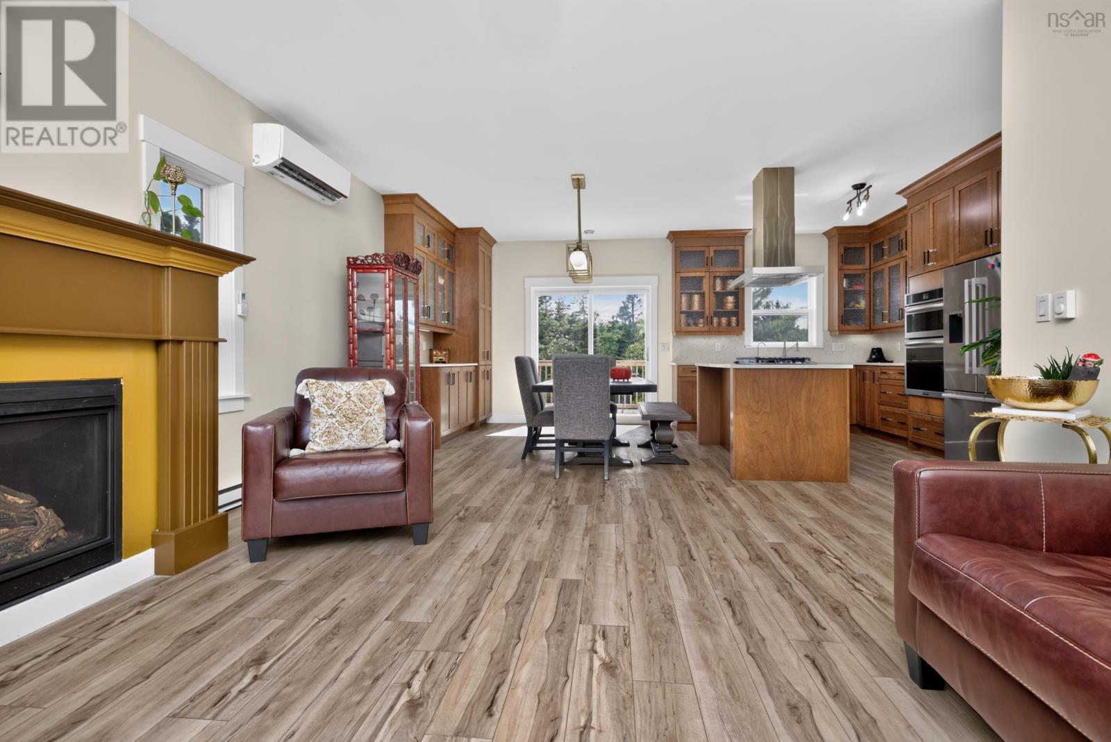 819 Bissett Road, Cole Harbour, Nova Scotia  B2V 2T8 - Photo 6 - 202618077